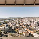 Skau Sky Park Coral By Zaha Hadid 22 Floor 1tower Panoramic View Free Parking
