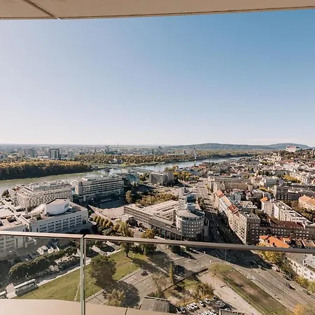 Skau Sky Park Coral By Zaha Hadid 22 Floor 1tower Panoramic View Free Parking Apartmán *