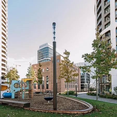 Apartment Skau Sky Park Coral By Zaha Hadid 22 Floor 1tower Panoramic View Free Parking Bratislava