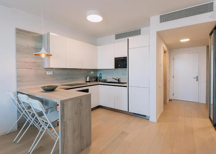 Apartman Skau Sky Park Coral By Zaha Hadid 22 Floor 1tower Panoramic View Free Parking