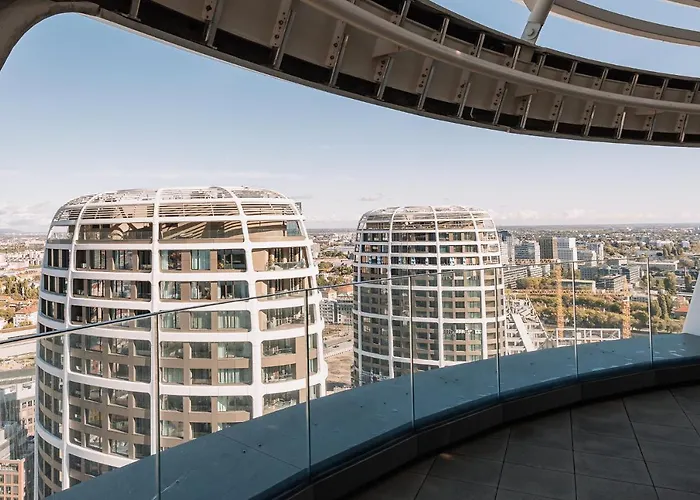 Skau Sky Park Coral By Zaha Hadid 22 Floor 1tower Panoramic View Free Parking Apartman