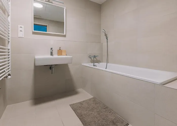 Appartement Skau Sky Park Coral By Zaha Hadid 22 Floor 1tower Panoramic View Free Parking Bratislava