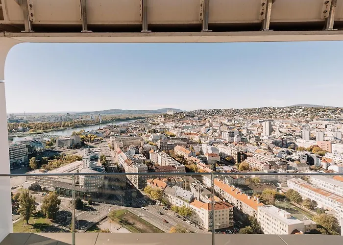Skau Sky Park Coral By Zaha Hadid 22 Floor 1tower Panoramic View Free Parking